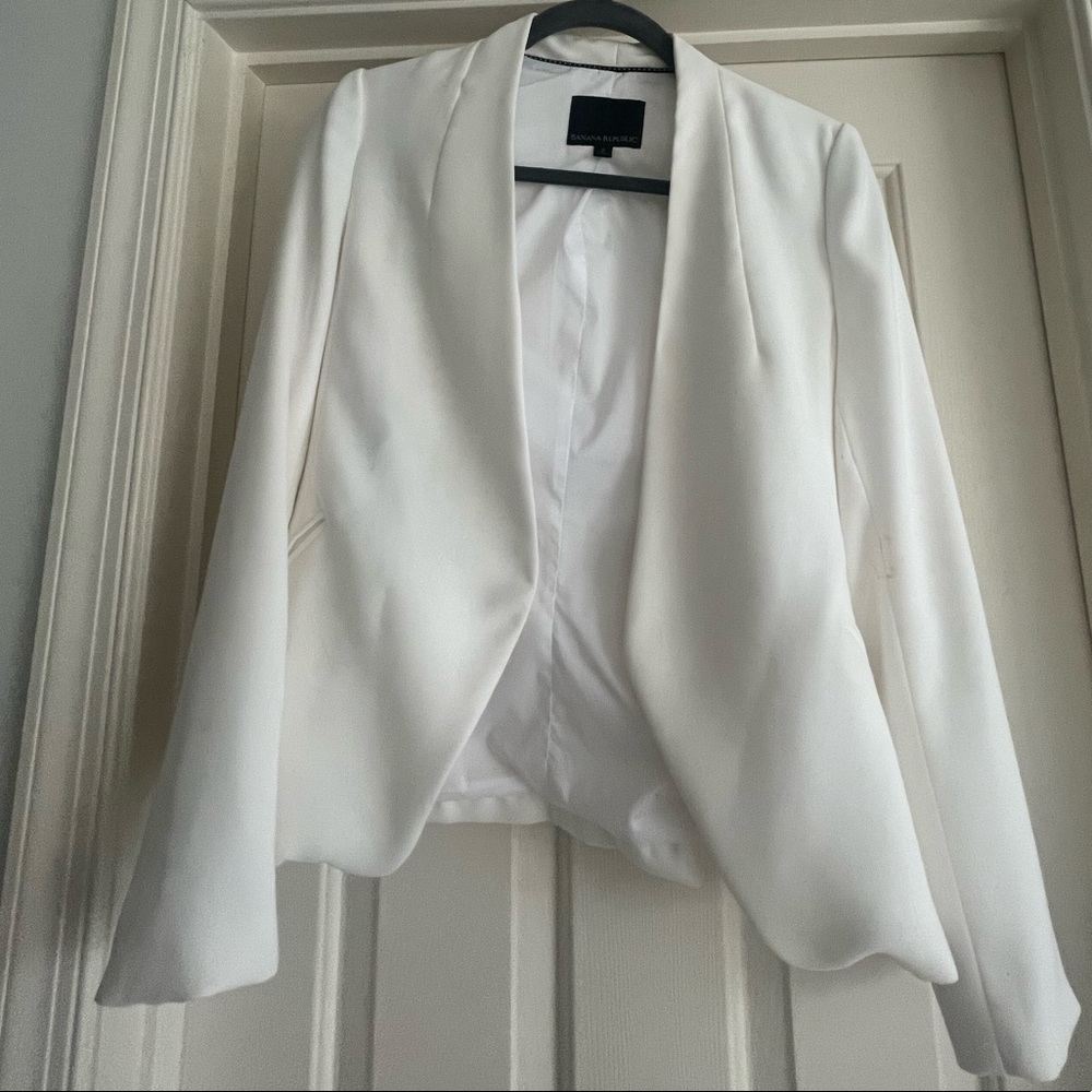 Banana Republic Cream Blazer Size 2